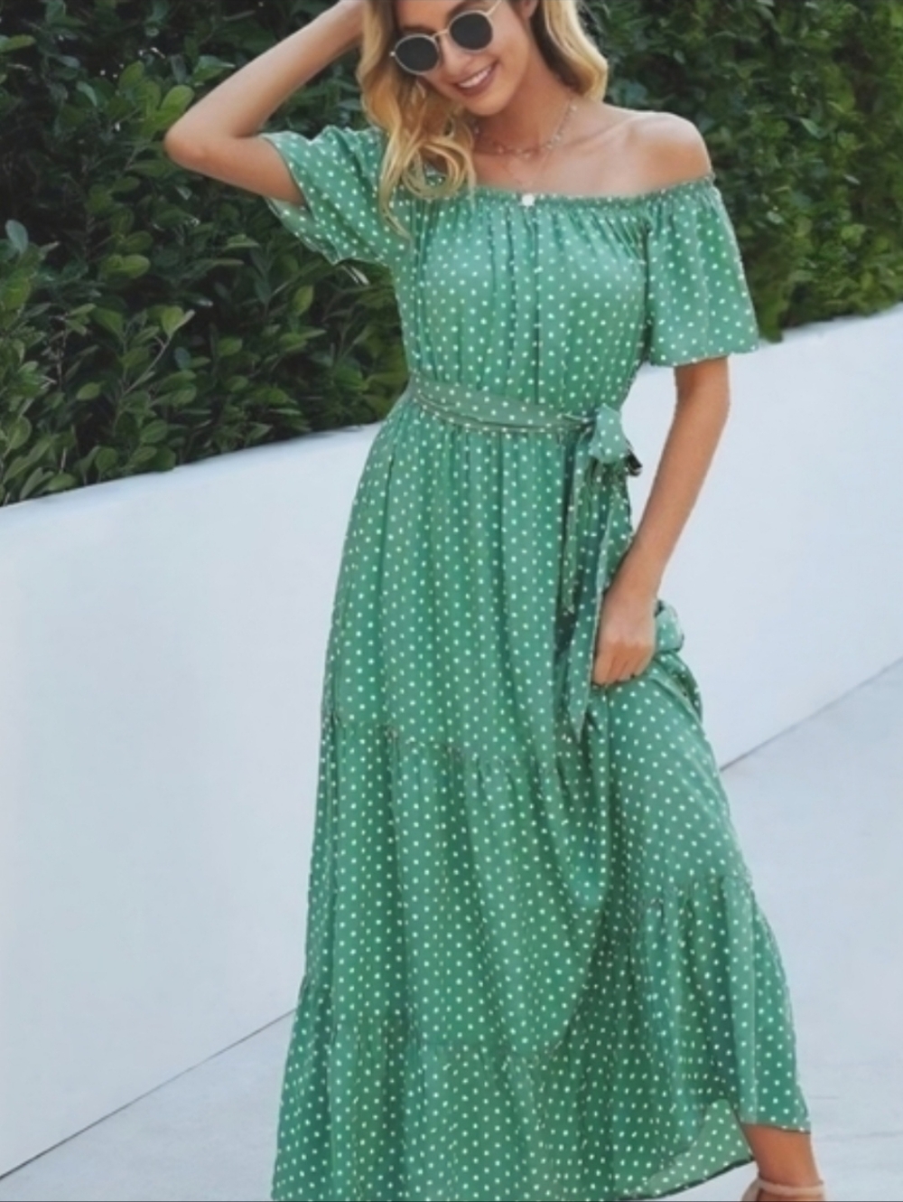 Clearence - Green Polka Dot Off-Shoulder Dress - Picture 10 of 12
